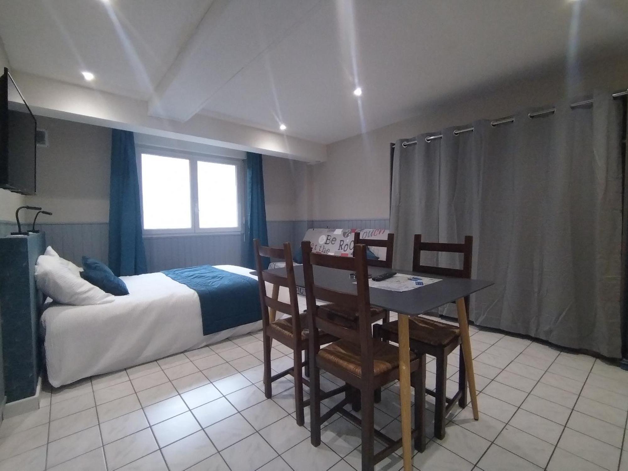 Apartamento Latre Freres Location Lourdes Exterior foto